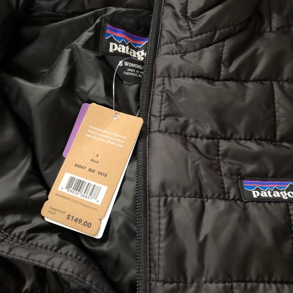 Patagonia Women's Nano Puff Vest - Picture 8 of 8